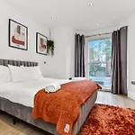 Central, Modern 1 Bed In Kennington, Sleeps 4