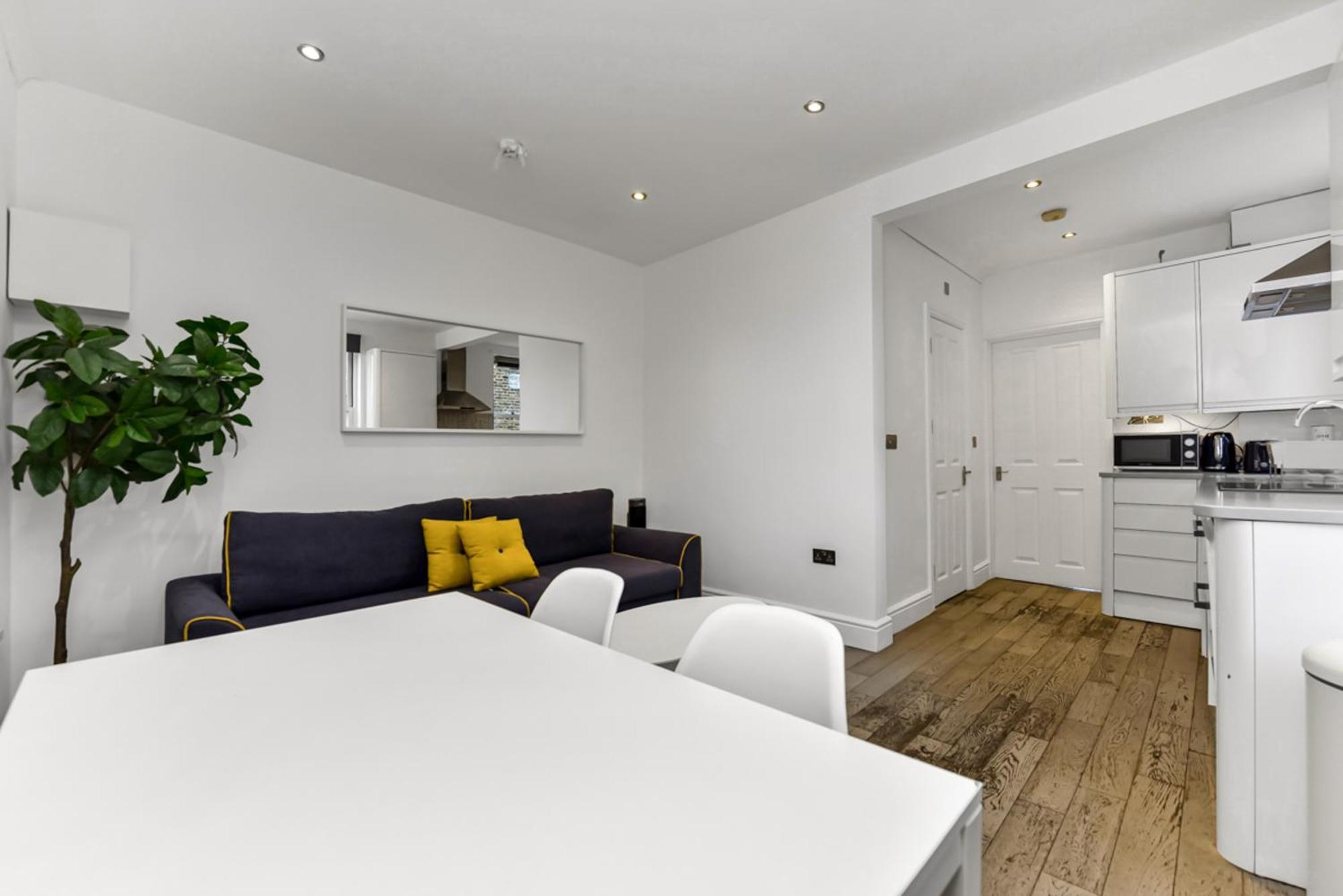 Central, Modern 1 Bed In Kennington, Sleeps 4 *